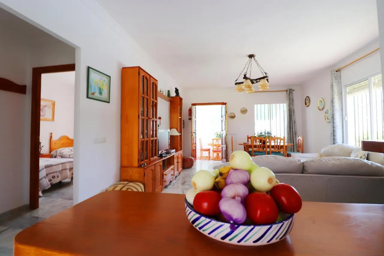 Villa Paloma Romero Spainsunrentals 1163 네르하